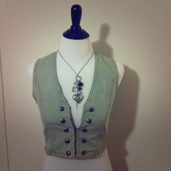 ❌Sold❌💞Denim vest💞