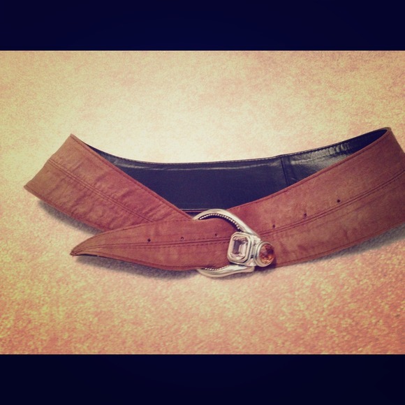 Brown letter belt with stones