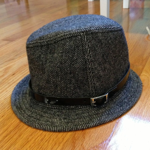 Banana republic hat