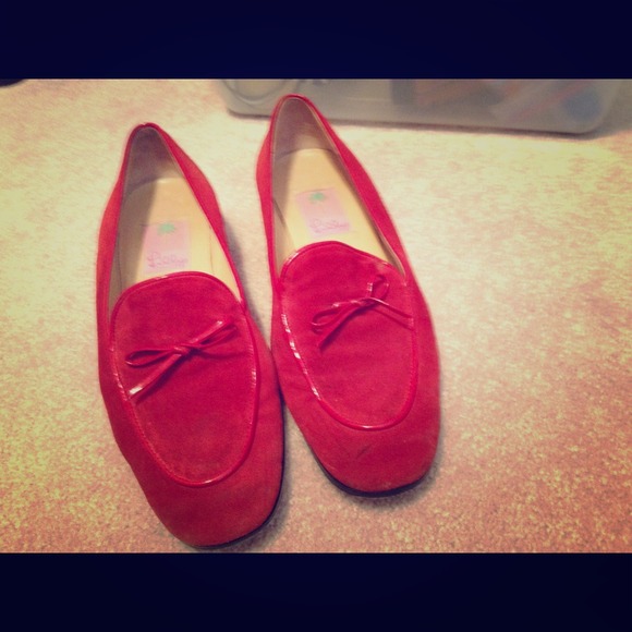 Red shade loafers