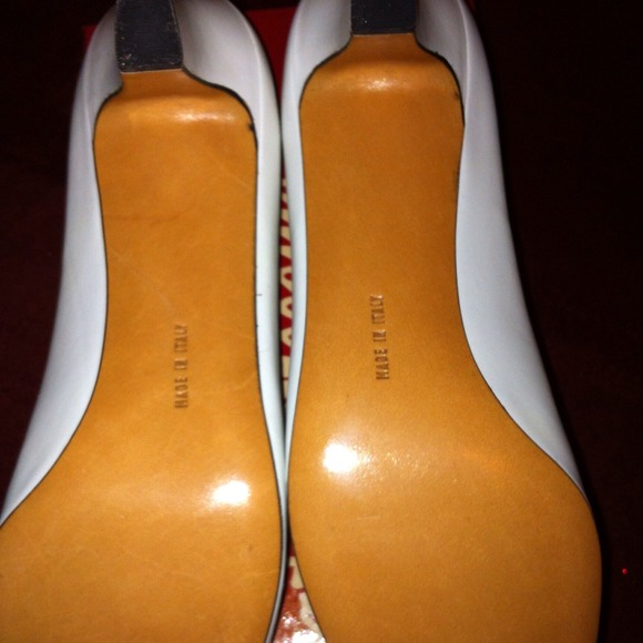 SOLD 🌸🎀 - Picture 2 of 3