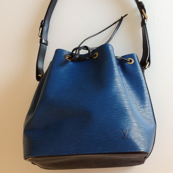 Just Reduced! Louis Vuitton Epi Noe petite.