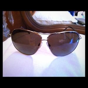 Chanel aviator sunglasses, lowered price!!!