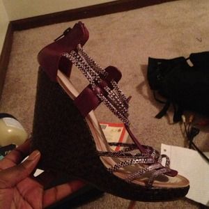 Purple wedges price can be negotiated for these