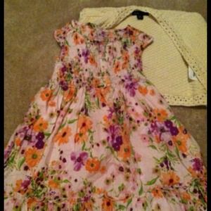 RESERVEDLittle girls yellow flowered dress size 3T