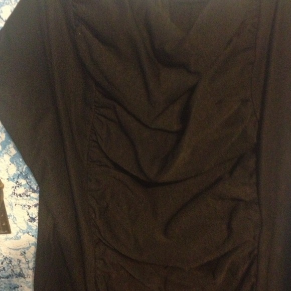 Cute black drees - Picture 3 of 3