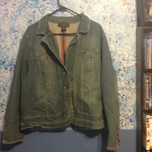 Cute Jean Jacket. Lane Bryant/Venezia