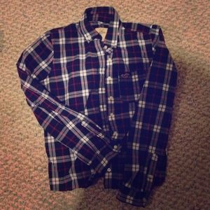 Plaid Hollister Shirt!
