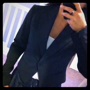 Bcbg cropped blazer