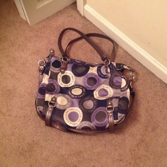 Authentic coach Alexandria handbag - Picture 2 of 4