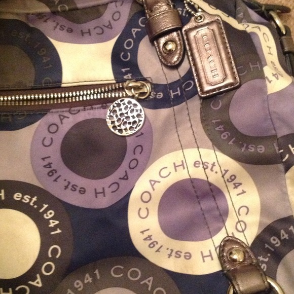 Authentic coach Alexandria handbag - Picture 4 of 4