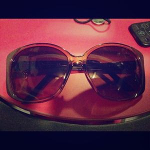 Jessica Simpson sunglasses