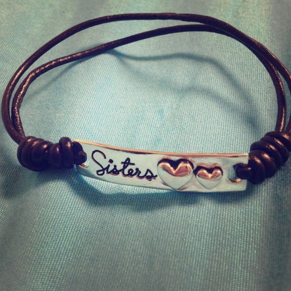 Sisters bracelet