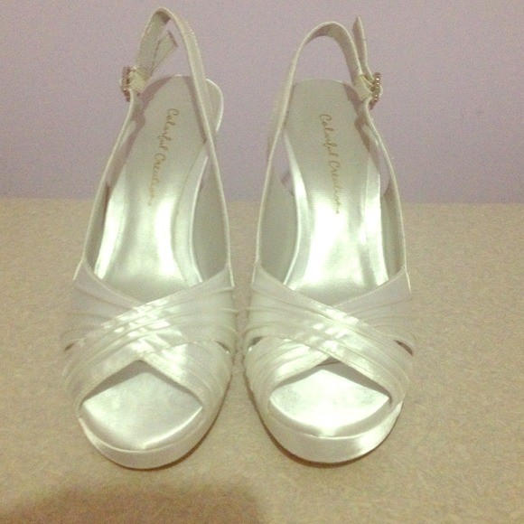 NEVER WORN White heels, perfect for a bride!