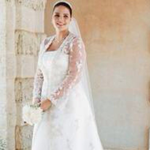 Beautiful Wedding Gown