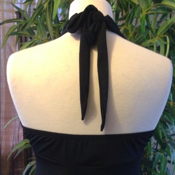 👚Black Embelished Halter Top👚 - Picture 2 of 3