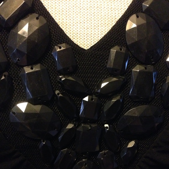 👚Black Embelished Halter Top👚 - Picture 3 of 3