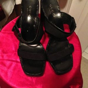 Gucci sandals