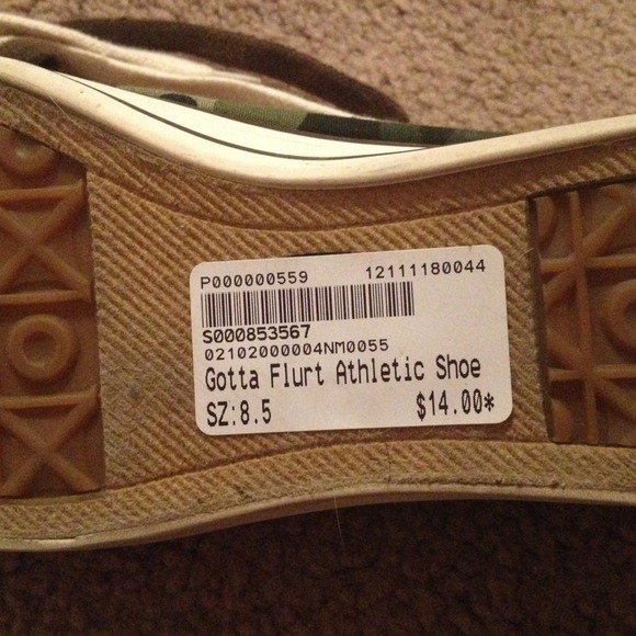 ✨TRADED✨ - Picture 2 of 4