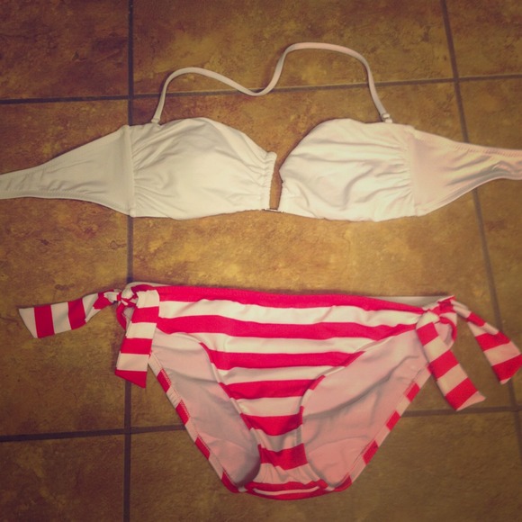 Large/Medium Mossimo bikini