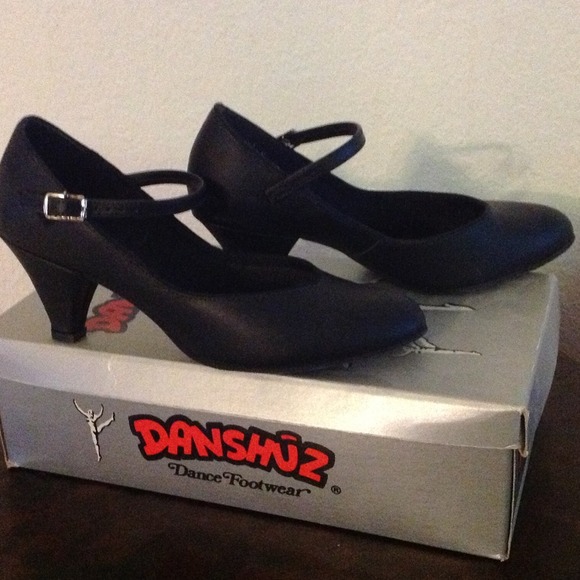 Maryjane dancing shoes - Picture 1 of 4