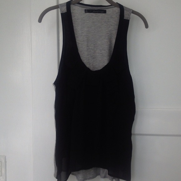 Black/Gray  Paterson J. Kincaid top medium