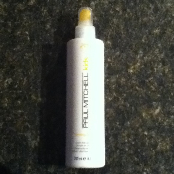 SOLD IN BUNDLE Paul Mitchell Kids Taming Spray