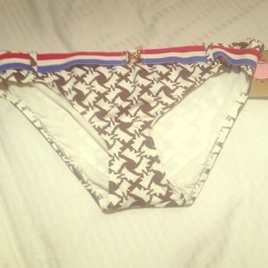 Juicy Couture safari red cream & blue belt. New XL