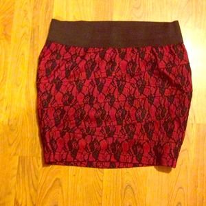 Bodycon skirt.night.and black nude skirt