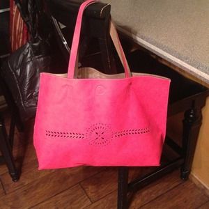 **SOLD**   tote