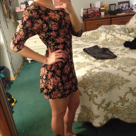 ❌Sold❌ - Picture 2 of 3