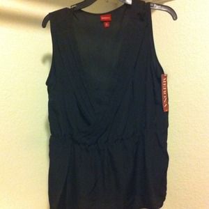 New!! Shear Black Top