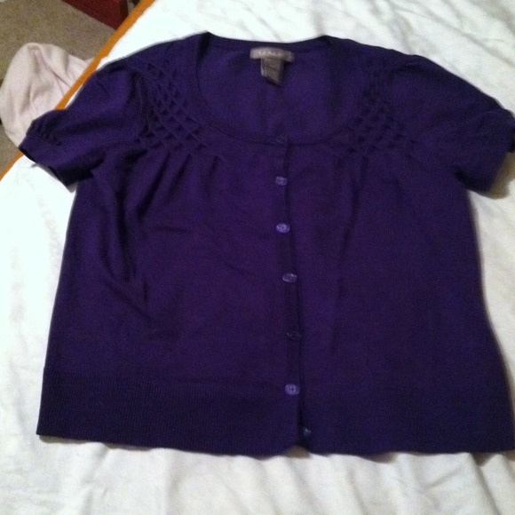 🌼SOLD🌼 purple sweater