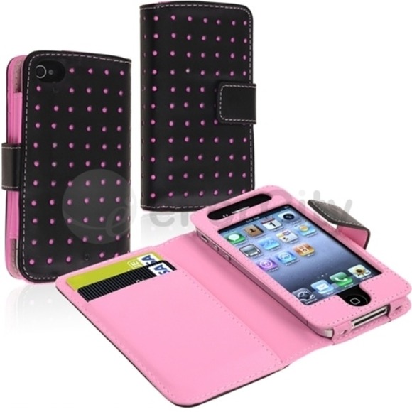 iPhone 4 Case Holder