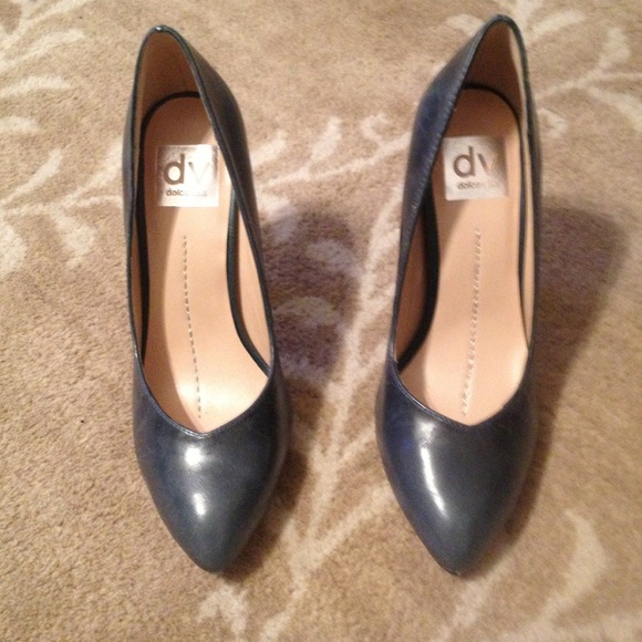 New Dolce Vita Dark Blue Pump