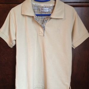 Burberry polo 🎉reduced from $65
