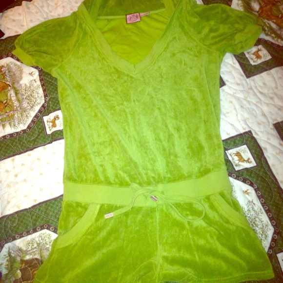 Juicy couture romper size L!!!!