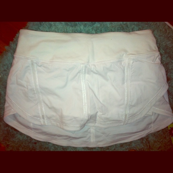 RESERVED. LULULEMON Tennis or Running Skirt!!