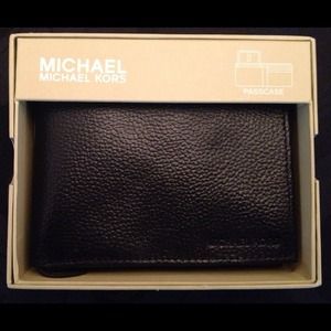 *AUTHENTIC" MICHAEL KORS Men's Wallet