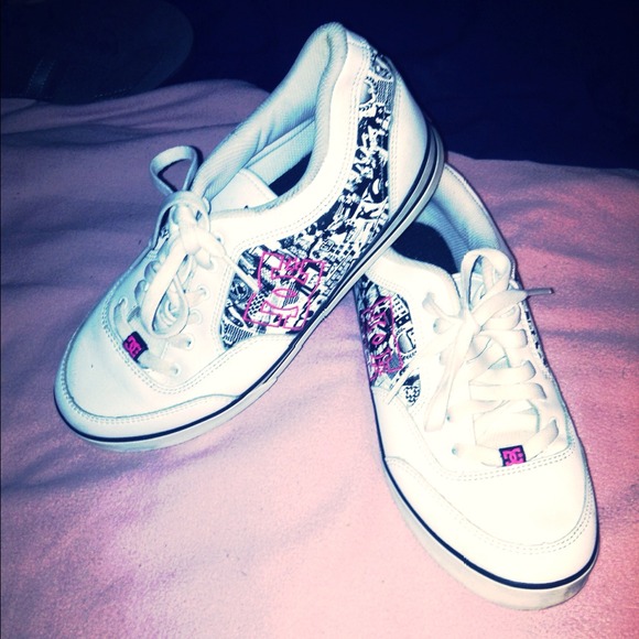 Bundle: 2 pink DC Shoes