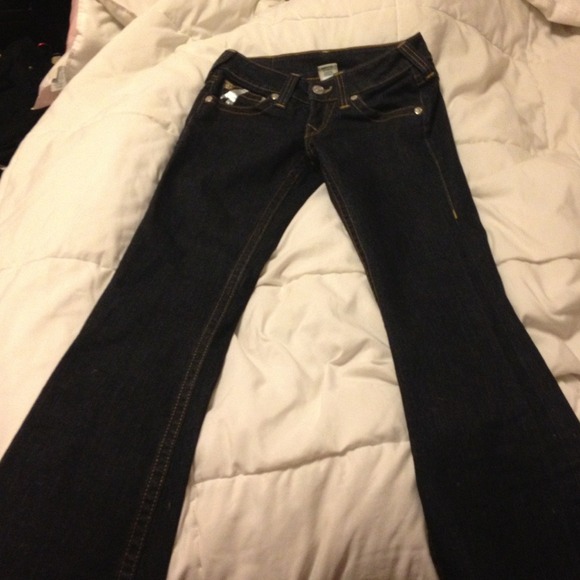 🎀True Religion Jeans! - Picture 3 of 4