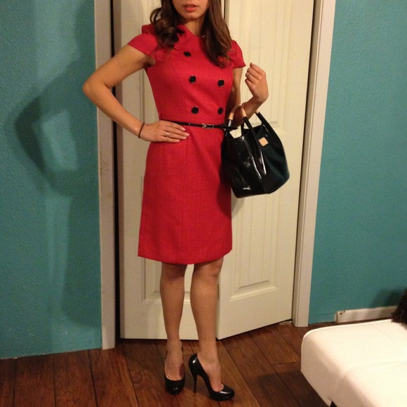 SOLD size 2 gorgeous red dress. - Picture 2 of 3