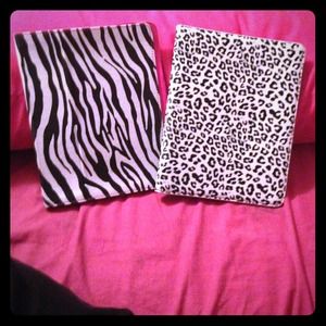 Bundle of ipad 2,3,4 generation cases