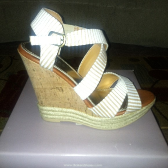 Buckle strap wedges. - Picture 4 of 4