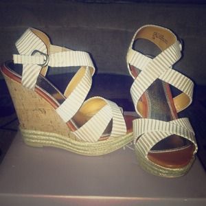 Buckle strap wedges.