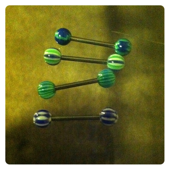 **SOLD**Assorted 14G straight barbells