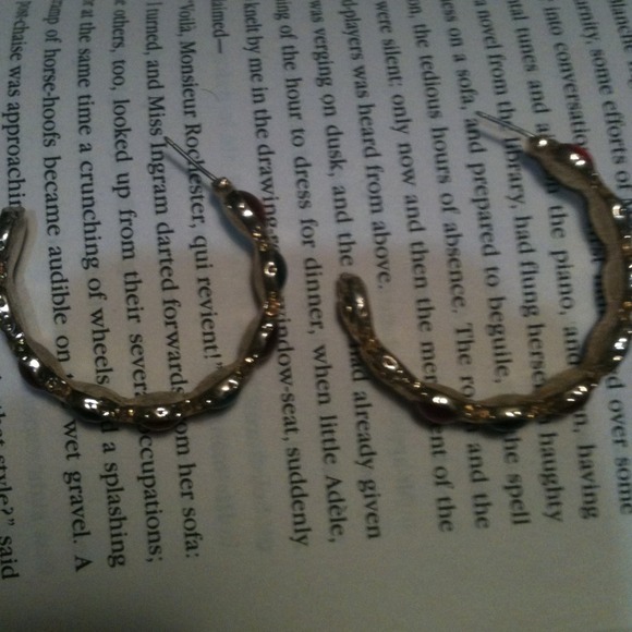 Vintage 80's earrings! - Picture 5 of 5