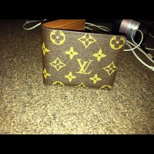 LV Men Wallet