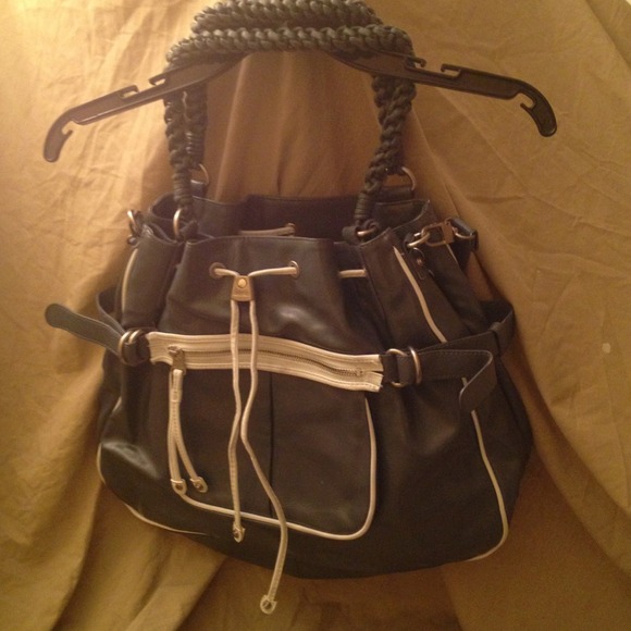 Handbag