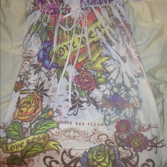 ❌TRADED❌Colorful tattoo design v front &back dress - Picture 3 of 4